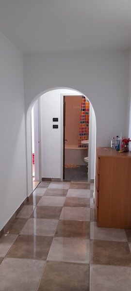 Piata Alba Iulia, Burebista,