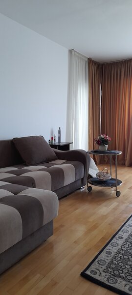 Piata Alba Iulia, Burebista,